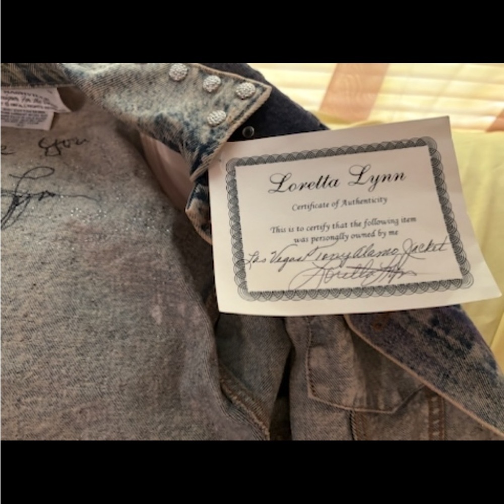 VTG Tony Alamo Las Vegas Strip Denim Jacket Size XS Signed/Worn By Loretta Lynn - Picture 9 of 13